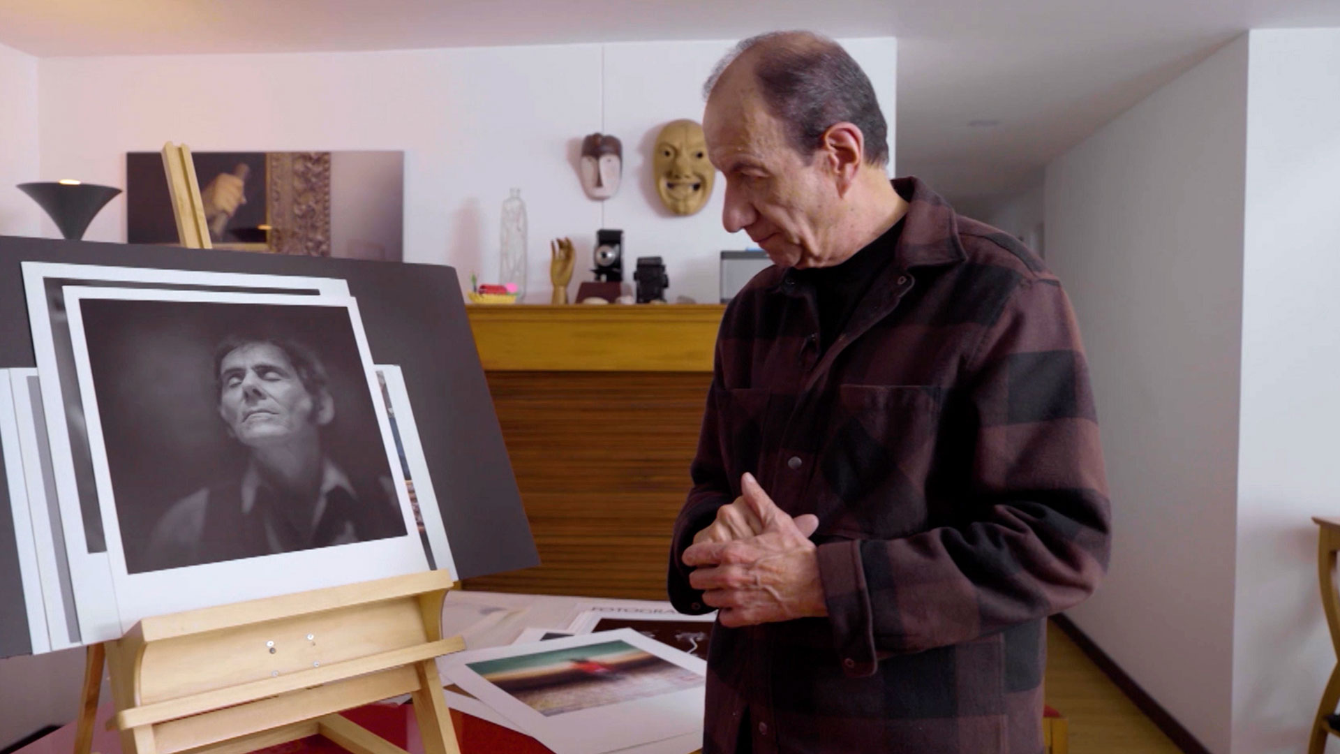 El álbum de los fotógrafos, serie colombiana completa disponible en RTVCPlay Mira ahora “Carlos Duque, la alquimia del fotógrafo - Parte III”, décimo capítulo de El álbum de los fotógrafos, en RTVCPlay