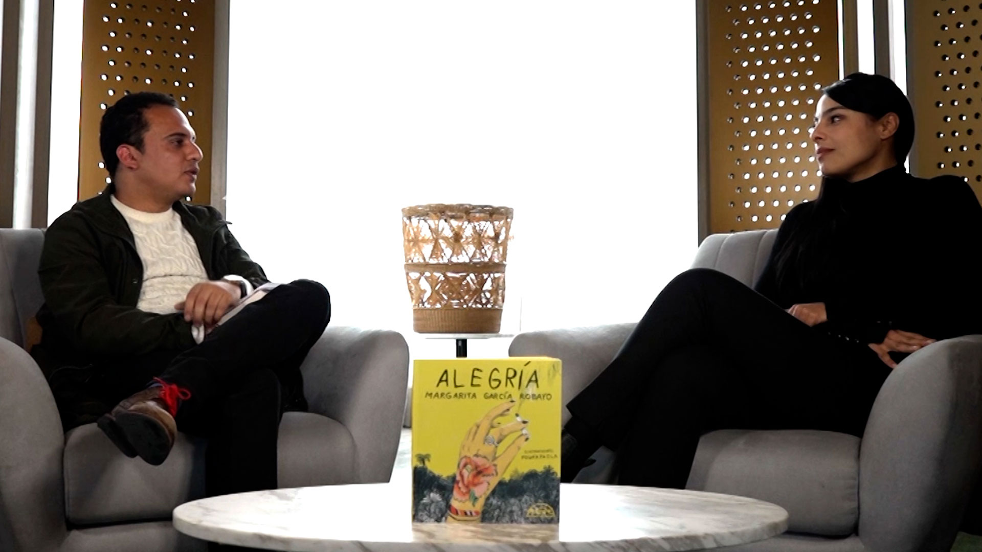 Señal literaria, serie documental completa, en RTVCPlay Escucha la conversación entre Margarita García Robayo y Erick Duncan en Señal literaria, disponible ahora en RTVCPlay